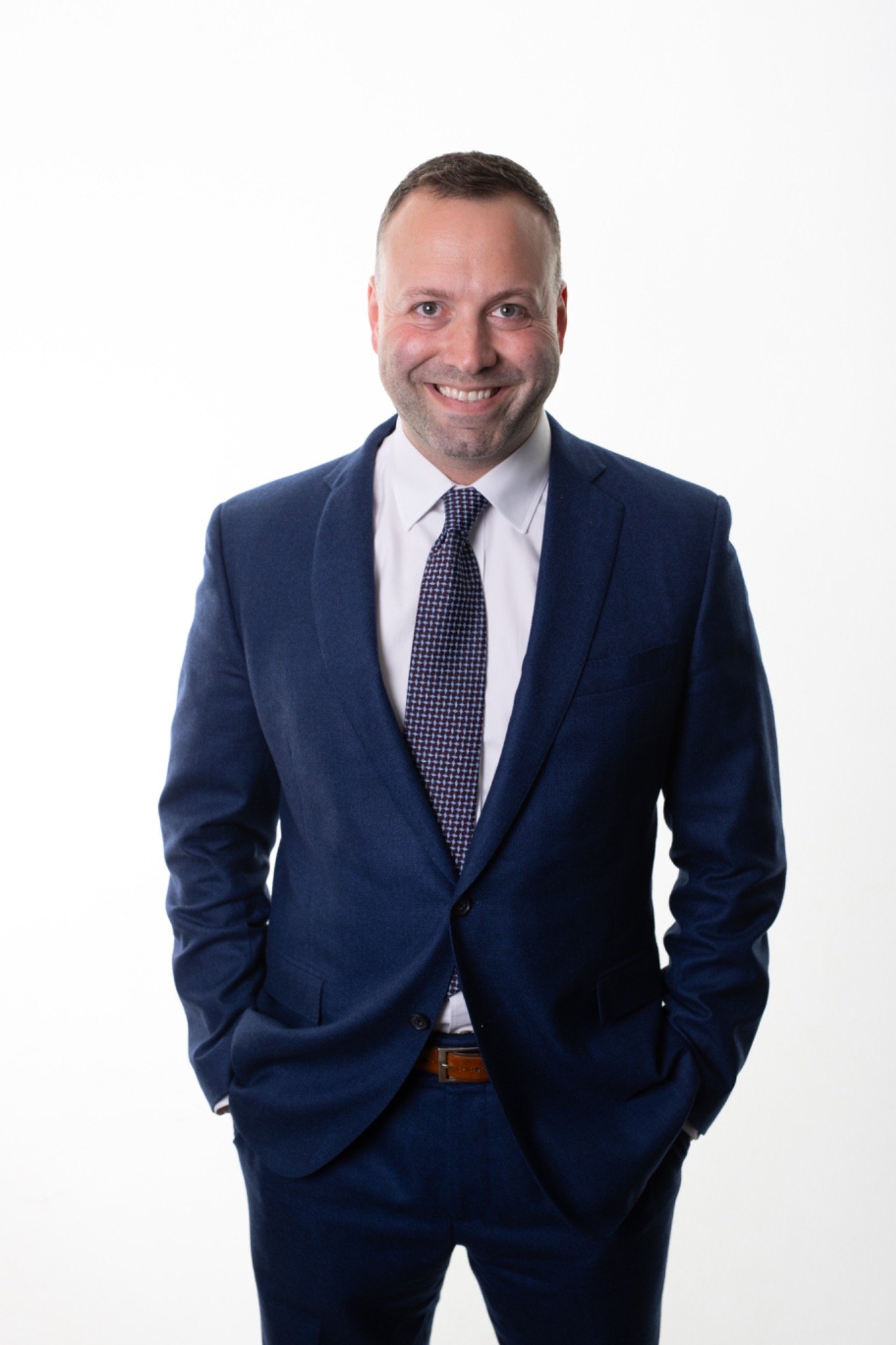 Dr. Fadi S. Dahdaleh headshot